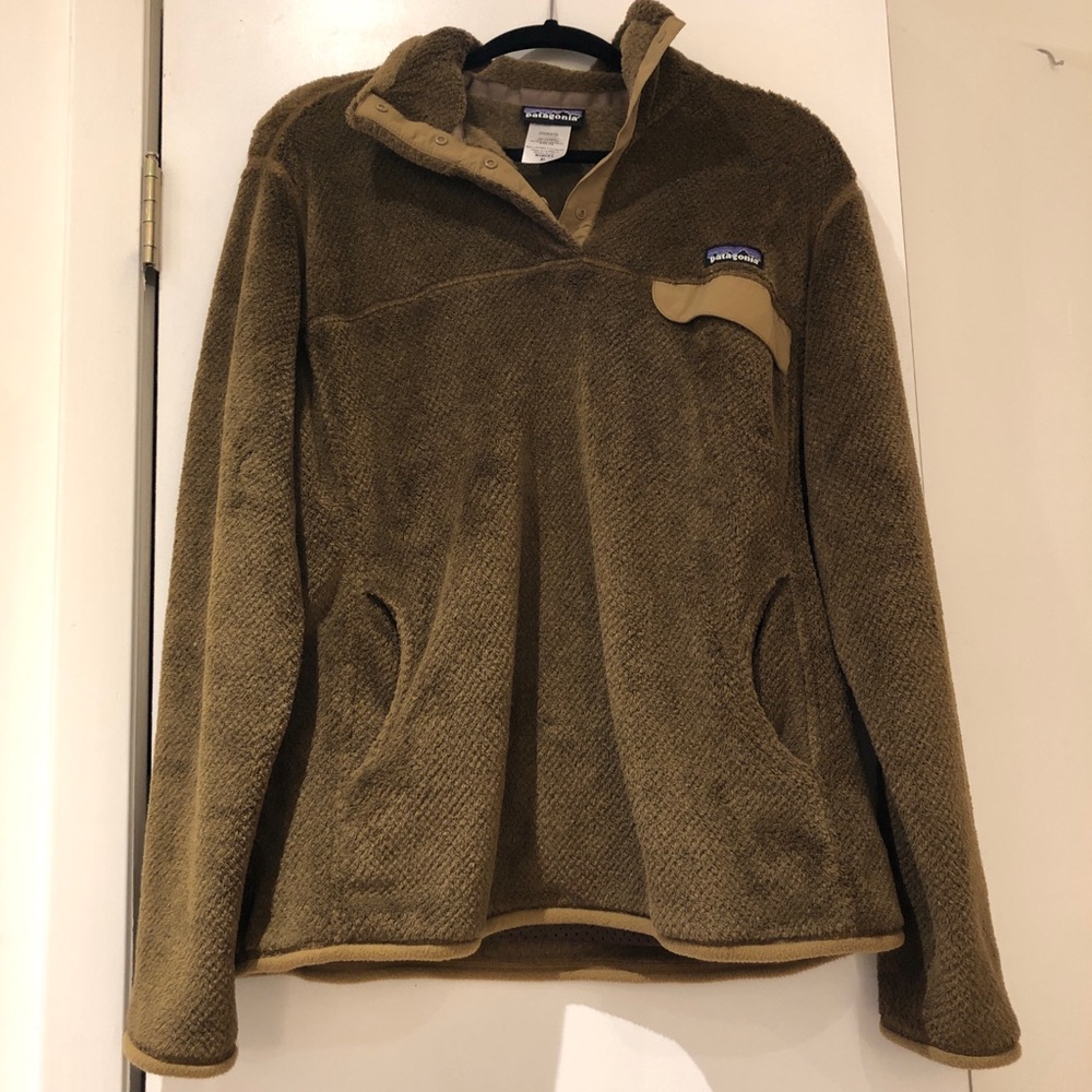 Brown Patagonia Pullover!